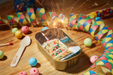 Kuchen mit Wunderkerze Glückwunsch