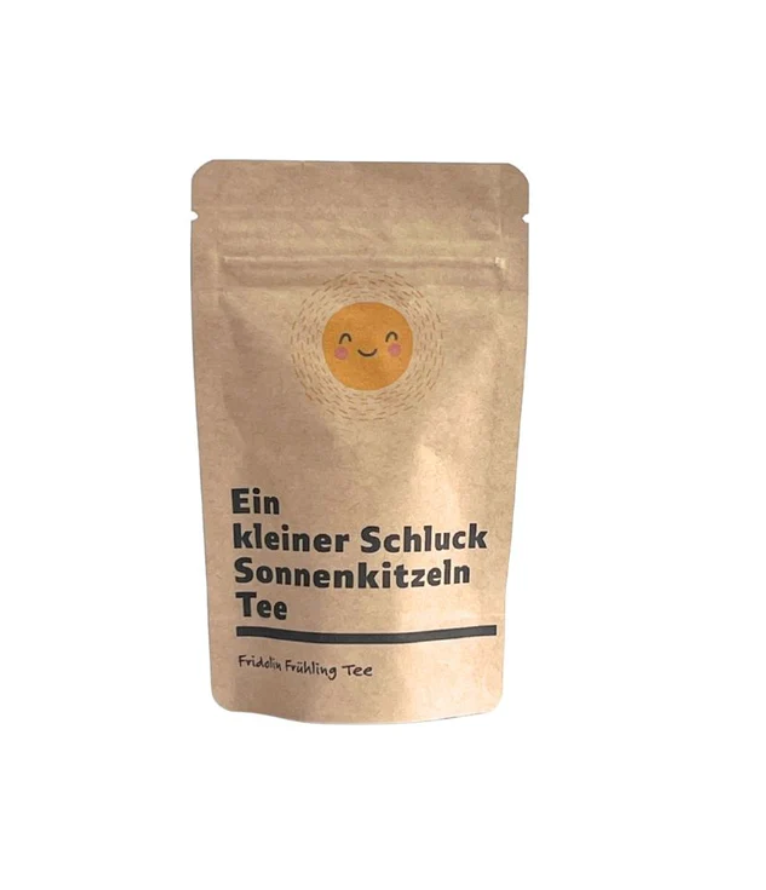 Ein kleiner Schluck Sonnenkitzeln Tee